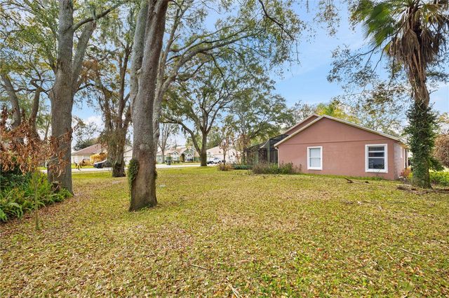 2102 APPLEGATE DRIVE, Ocoee, FL 34761