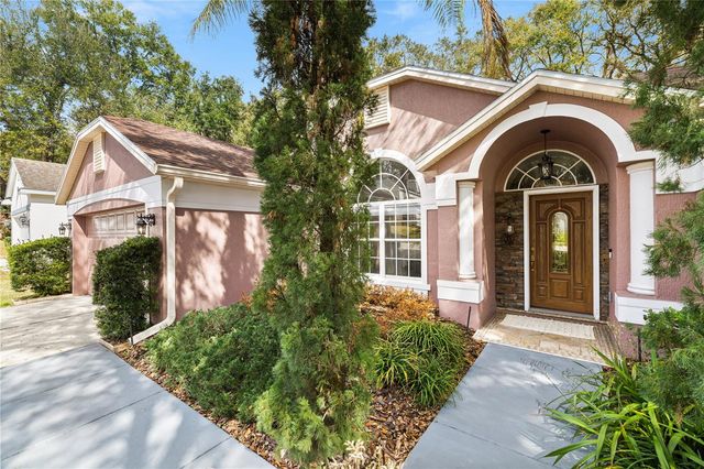 2102 APPLEGATE DRIVE, Ocoee, FL 34761