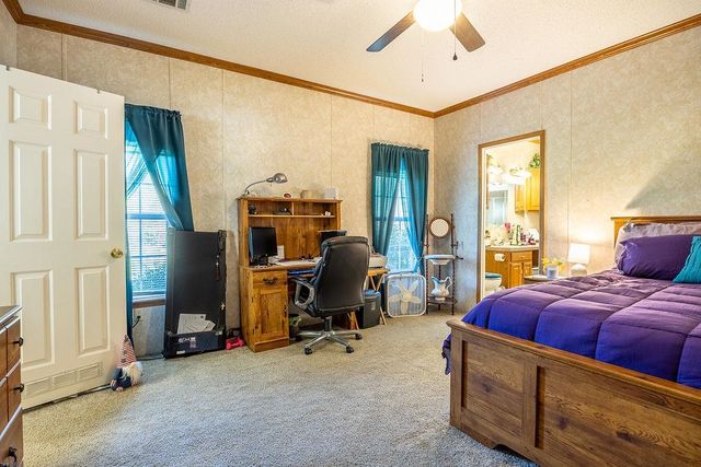 600 Old River Road, Starks, LA 70661