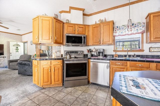 600 Old River Road, Starks, LA 70661