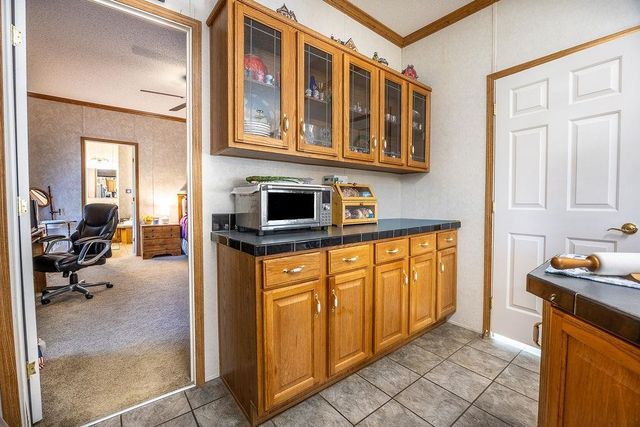 600 Old River Road, Starks, LA 70661