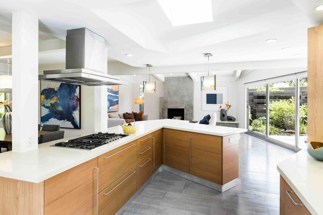 675 Evergreen Street, Menlo Park, CA 94025