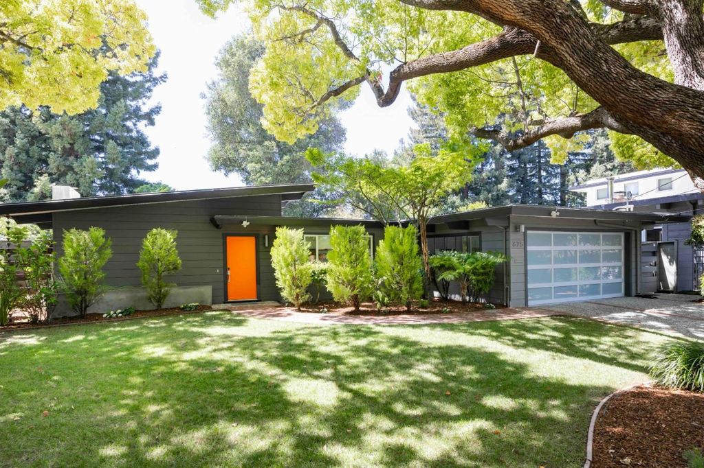 675 Evergreen Street, Menlo Park, CA 94025