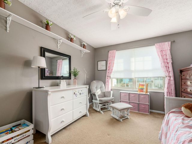 206 Fairgrounds Street, Pataskala, OH 43062