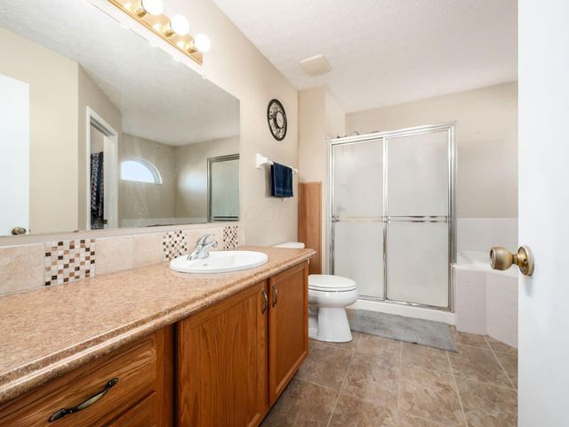 206 Fairgrounds Street, Pataskala, OH 43062