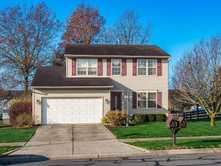 206 Fairgrounds Street, Pataskala, OH 43062