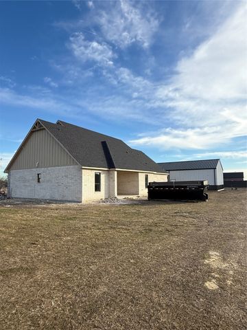 861 Alondrita Street, Celeste, TX 75423