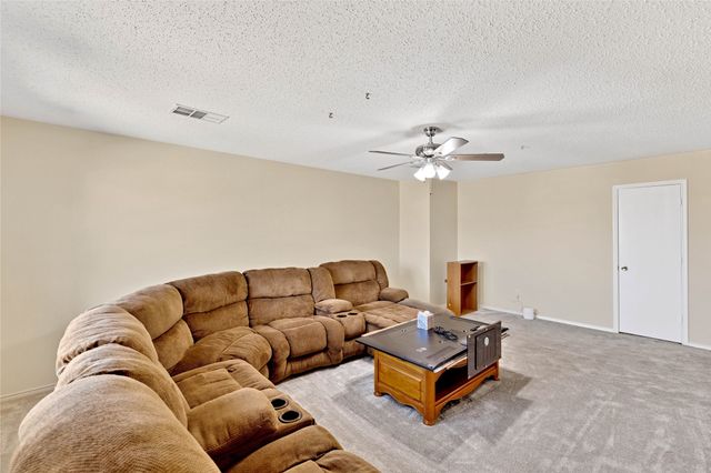 5312 Emmeryville Lane, Fort Worth, TX 76244