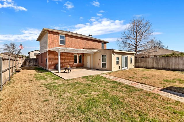 5312 Emmeryville Lane, Fort Worth, TX 76244