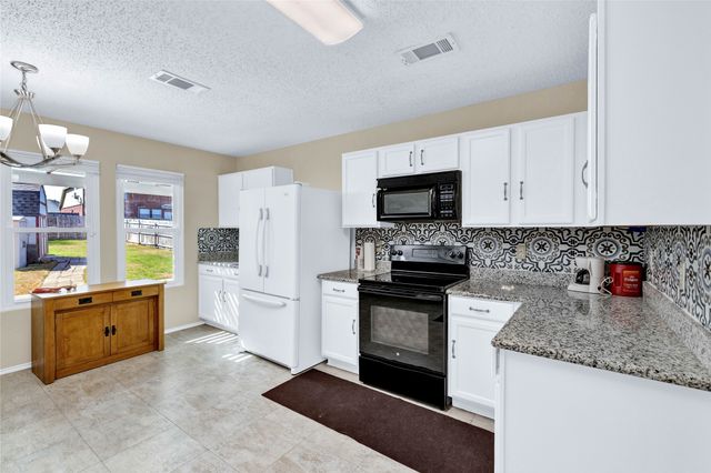 5312 Emmeryville Lane, Fort Worth, TX 76244