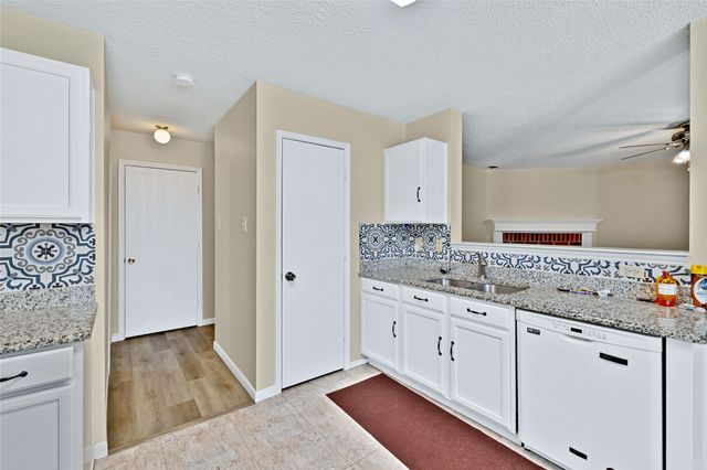 5312 Emmeryville Lane, Fort Worth, TX 76244