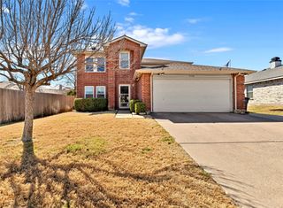 5312 Emmeryville Lane, Fort Worth, TX 76244