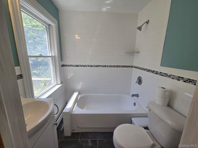 248 N Highland Avenue, Chestnut Ridge, NY 10965