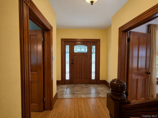 248 N Highland Avenue, Chestnut Ridge, NY 10965