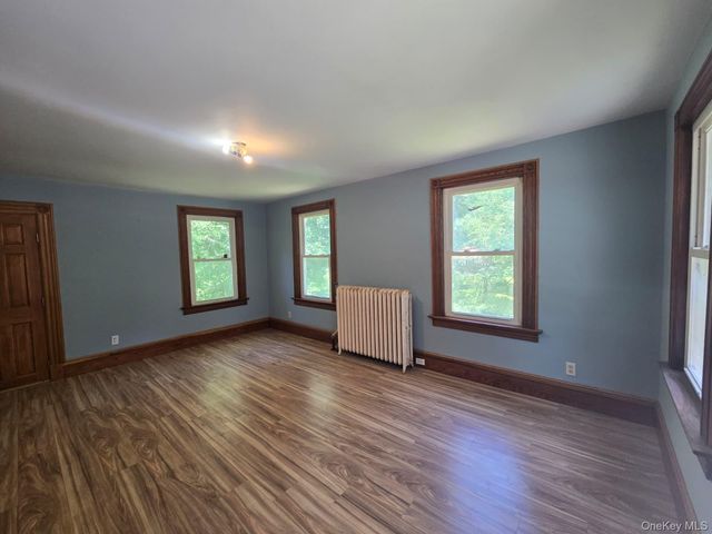 248 N Highland Avenue, Chestnut Ridge, NY 10965
