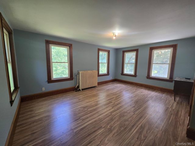 248 N Highland Avenue, Chestnut Ridge, NY 10965