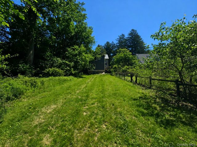 248 N Highland Avenue, Chestnut Ridge, NY 10965