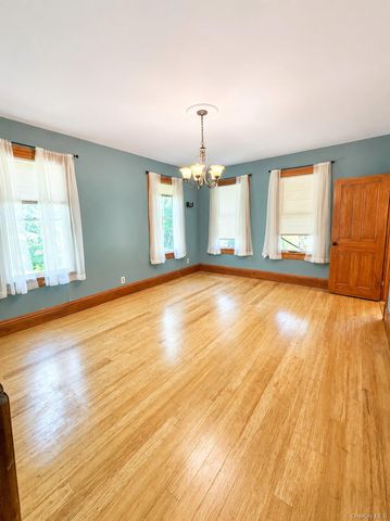 248 N Highland Avenue, Chestnut Ridge, NY 10965