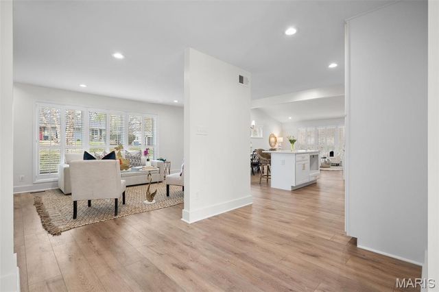 500 Beaucaire Drive, Warson Woods, MO 63122