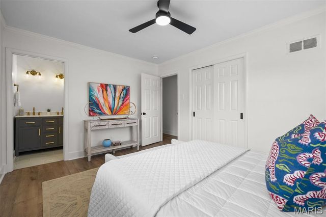 500 Beaucaire Drive, Warson Woods, MO 63122