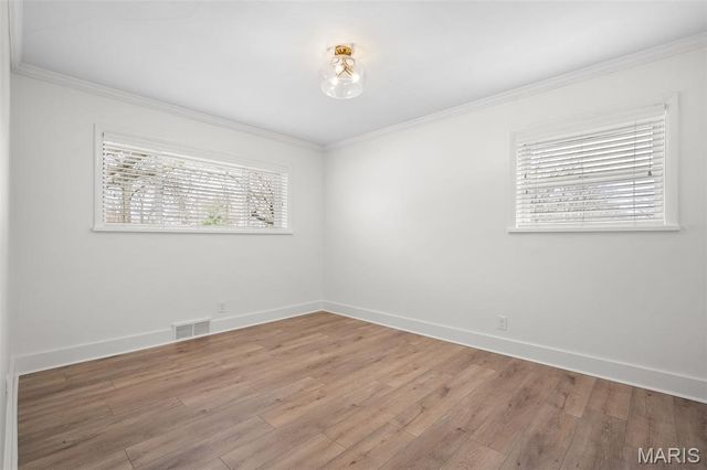 500 Beaucaire Drive, Warson Woods, MO 63122