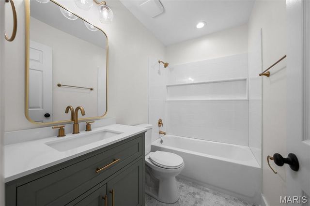 500 Beaucaire Drive, Warson Woods, MO 63122