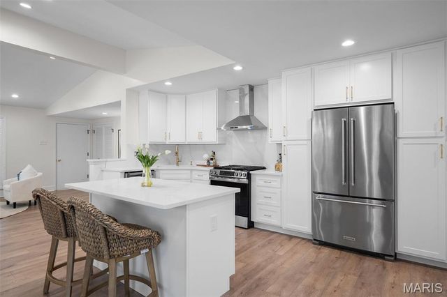 500 Beaucaire Drive, Warson Woods, MO 63122