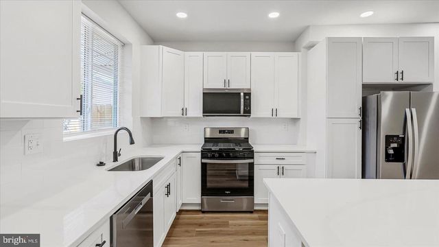 108 S ELLWOOD AVE, Baltimore, MD 21224