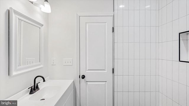 108 S ELLWOOD AVE, Baltimore, MD 21224