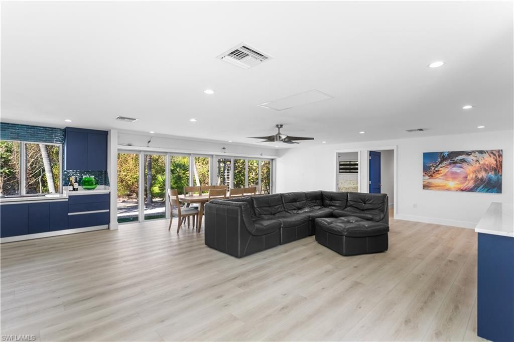 240 Southwinds DR, SANIBEL, FL 33957 — photo 4