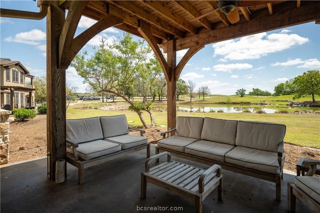 3247 Founders Drive B, Bryan, TX 77807