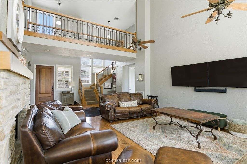 3247 Founders Drive B, Bryan, TX 77807 — photo 4