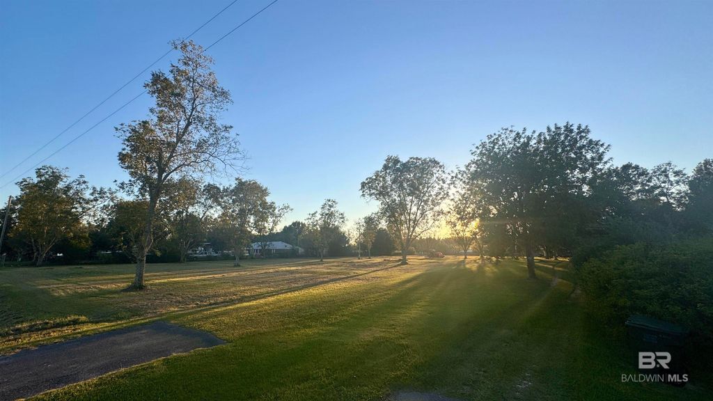 19235 Baldwin Beach Express, Summerdale, AL 36580