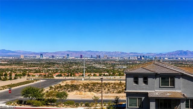 1482 Upland Sandpiper Street, Las Vegas, NV 89138