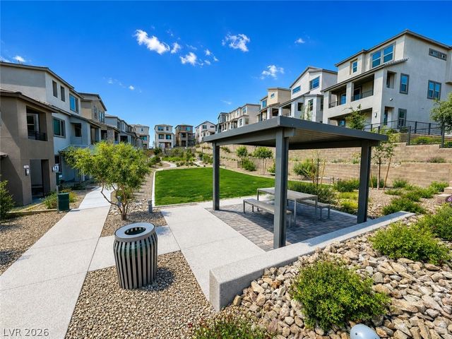 1482 Upland Sandpiper Street, Las Vegas, NV 89138