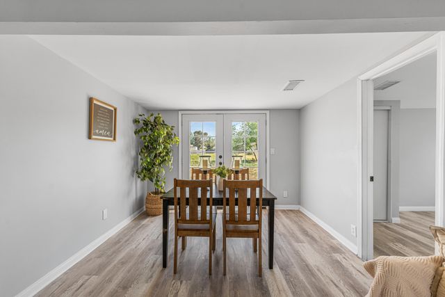5320 W Avenue L4, Quartz Hill, CA 93536