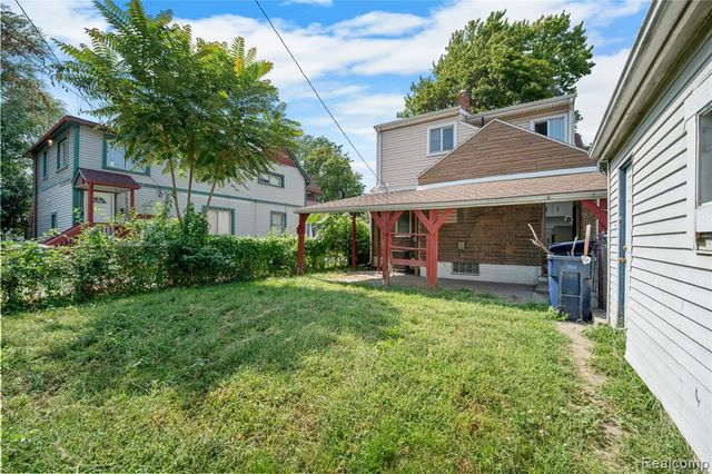 147 Charles Street, River Rouge, MI 48218