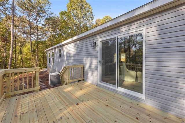 946 Essic Road, Ball Ground, GA 30107