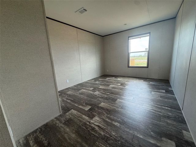 1304 Saddleback Drive, Bellville, TX 77418