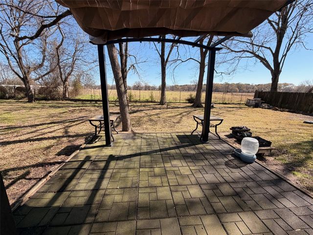 11974 N Ridgeway Drive, Willis, TX 77318