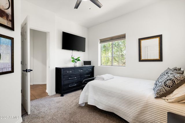 3935 E ROUGH RIDER Road 1252, Phoenix, AZ 85050