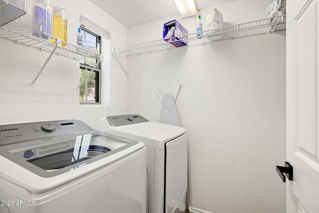3935 E ROUGH RIDER Road 1252, Phoenix, AZ 85050