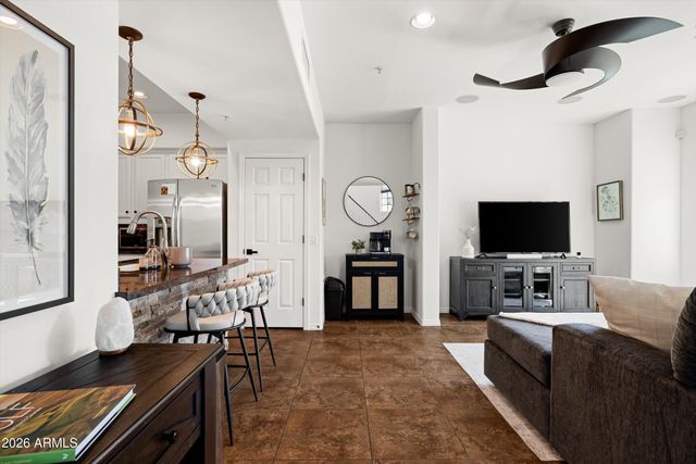 3935 E ROUGH RIDER Road 1252, Phoenix, AZ 85050
