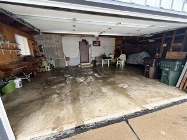 5240 Linden CIRCLE, Racine, WI 53406