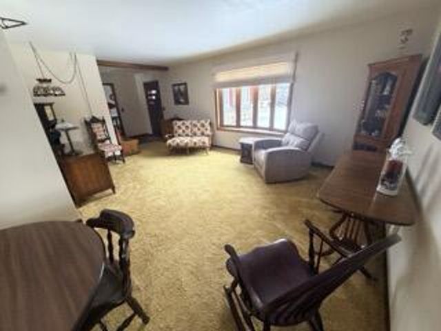 5240 Linden CIRCLE, Racine, WI 53406