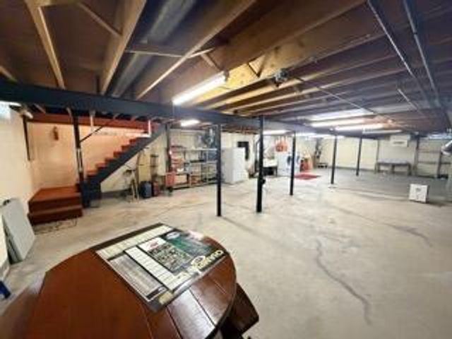 5240 Linden CIRCLE, Racine, WI 53406