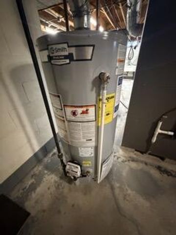 5240 Linden CIRCLE, Racine, WI 53406