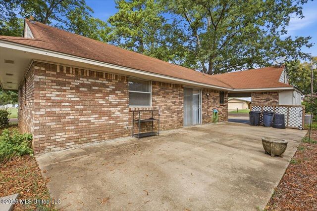 110 Van Doren Drive, Pearl, MS 39208