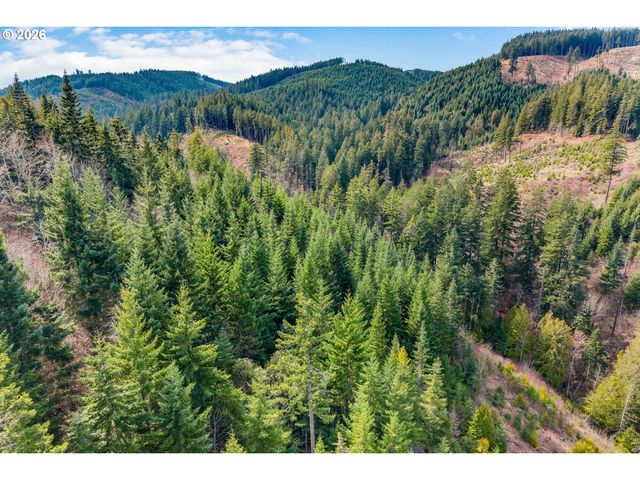 5195 YORK HILL Dr, Hood River, OR 97031