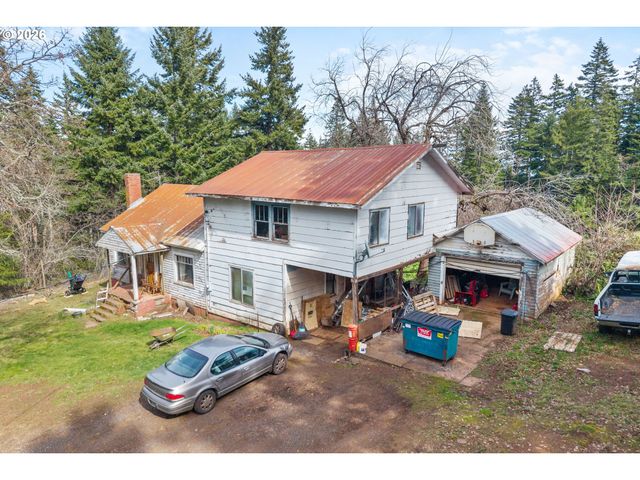 5195 YORK HILL Dr, Hood River, OR 97031